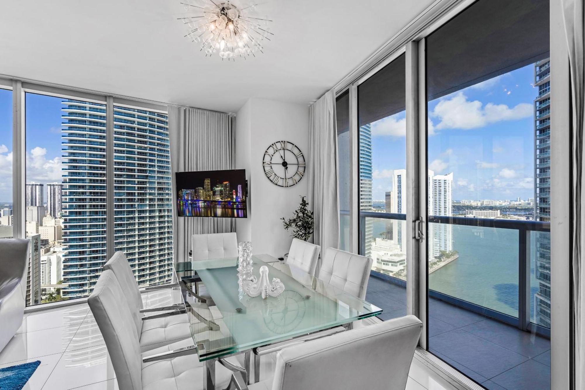 Luxurious Condo At Icon With Views 迈阿密 外观 照片