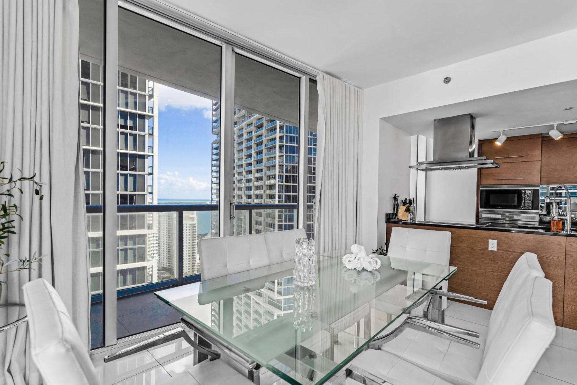 Luxurious Condo At Icon With Views 迈阿密 外观 照片