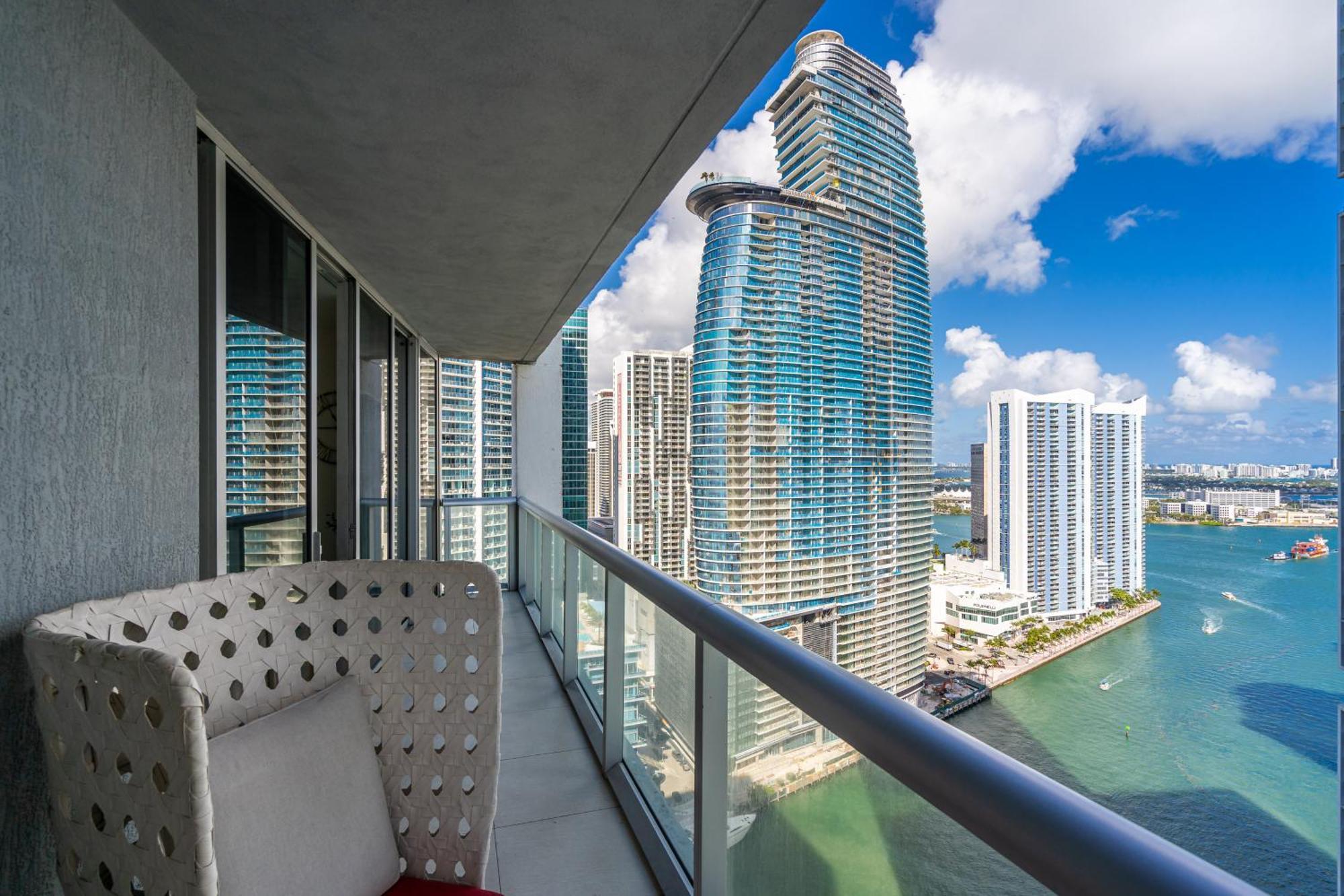 Luxurious Condo At Icon With Views 迈阿密 外观 照片